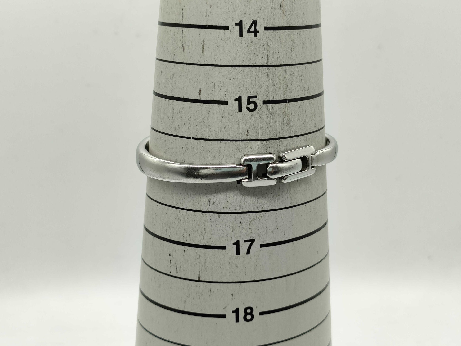 GUCCI 1400L Women's Watch