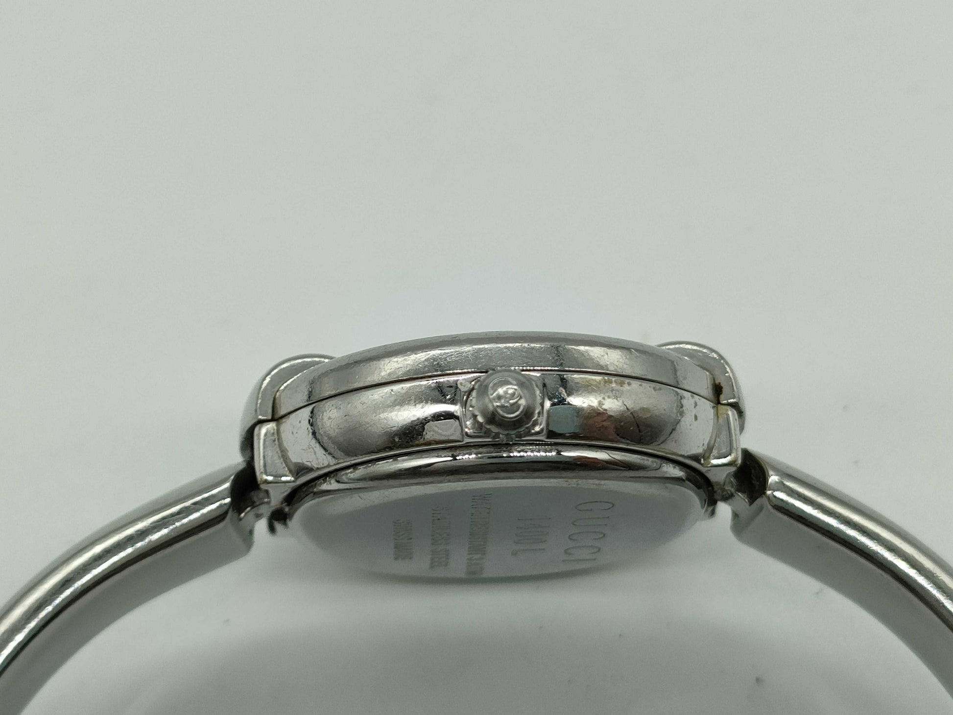 GUCCI 1400L Women's Watch