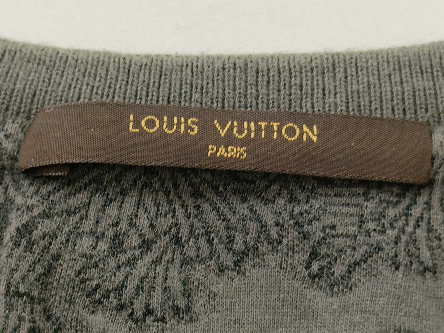 LOUIS VUITTON Knit Sweater Tops
