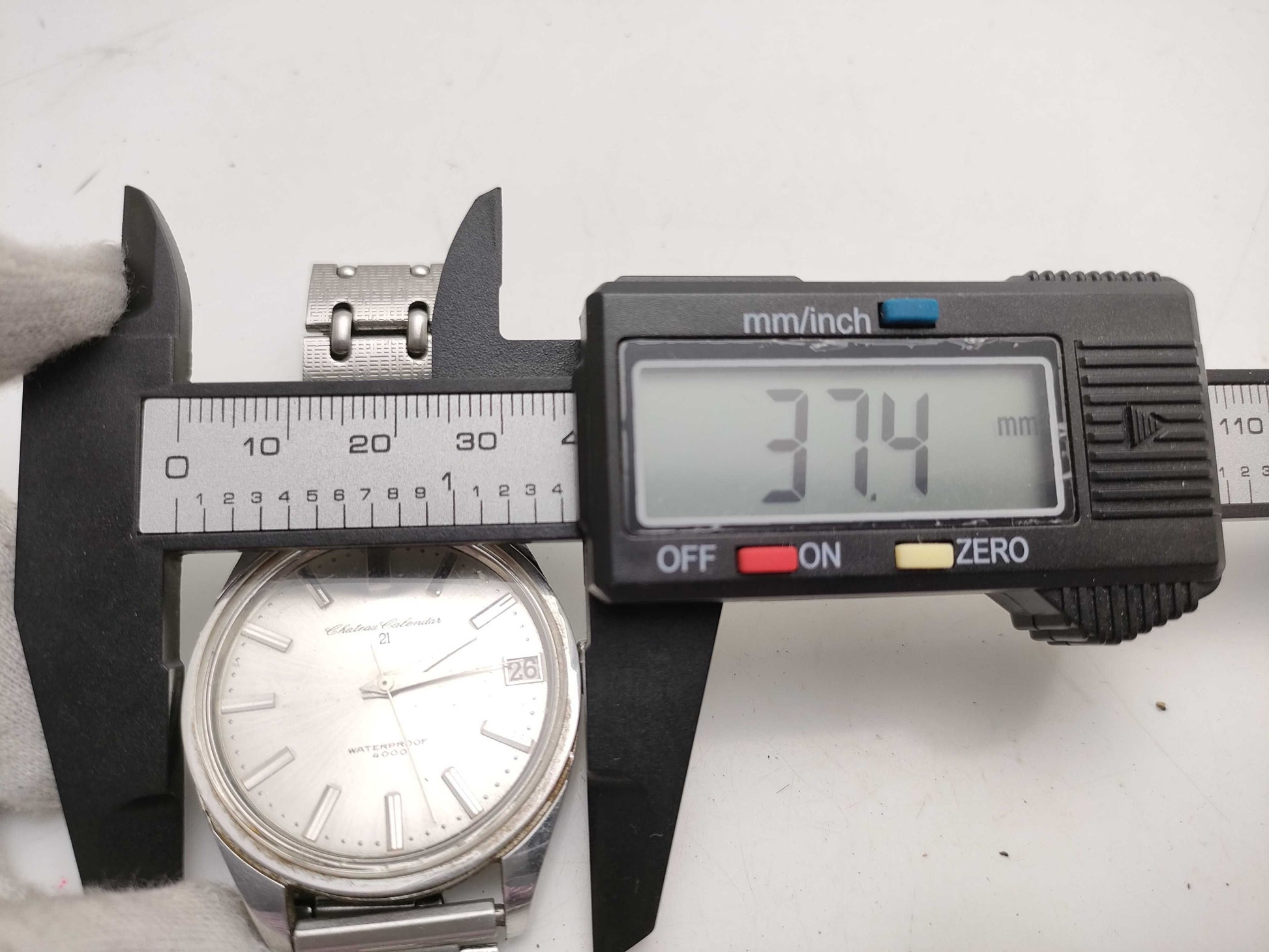 Chateau Calendar WATERPROOF 4000 Men's Watch