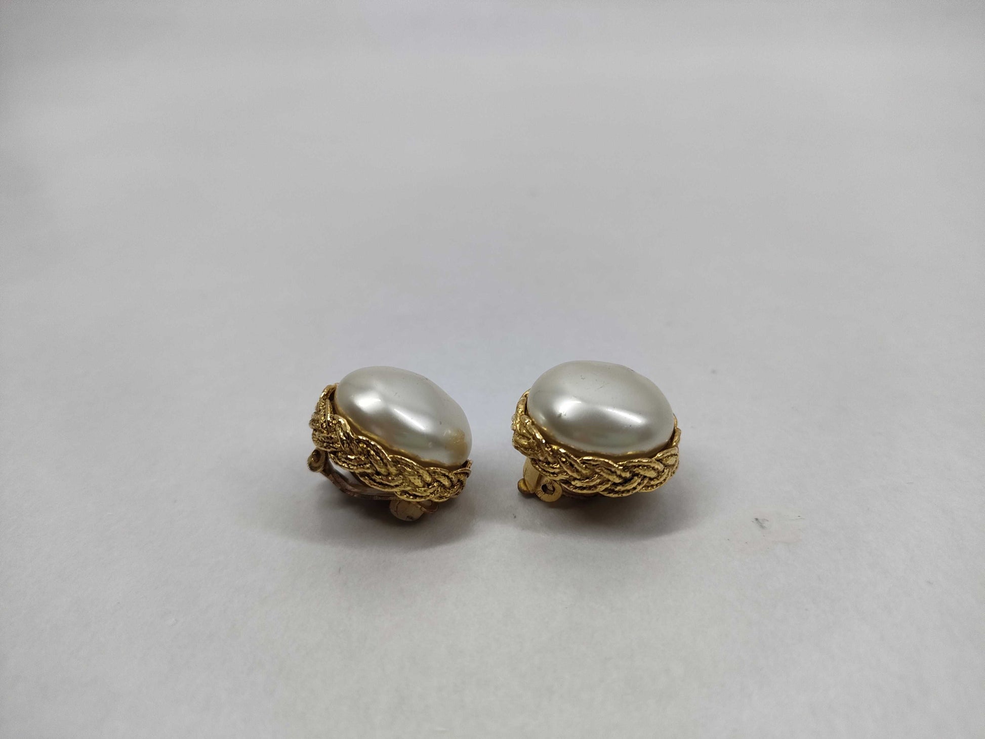 CHANEL pearl earrings