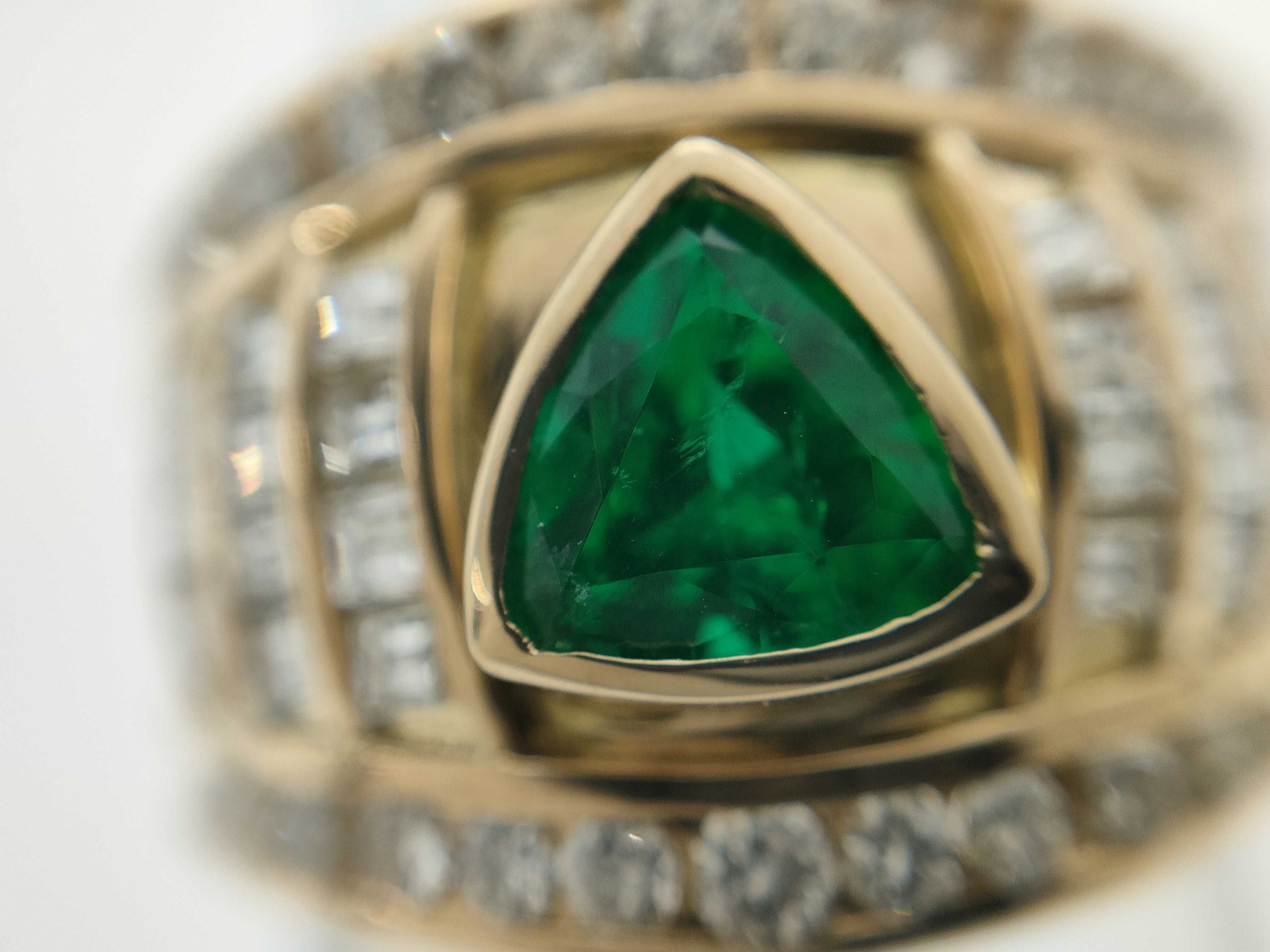 E1.126ct D0.97ct K18 13.4g Ring 
