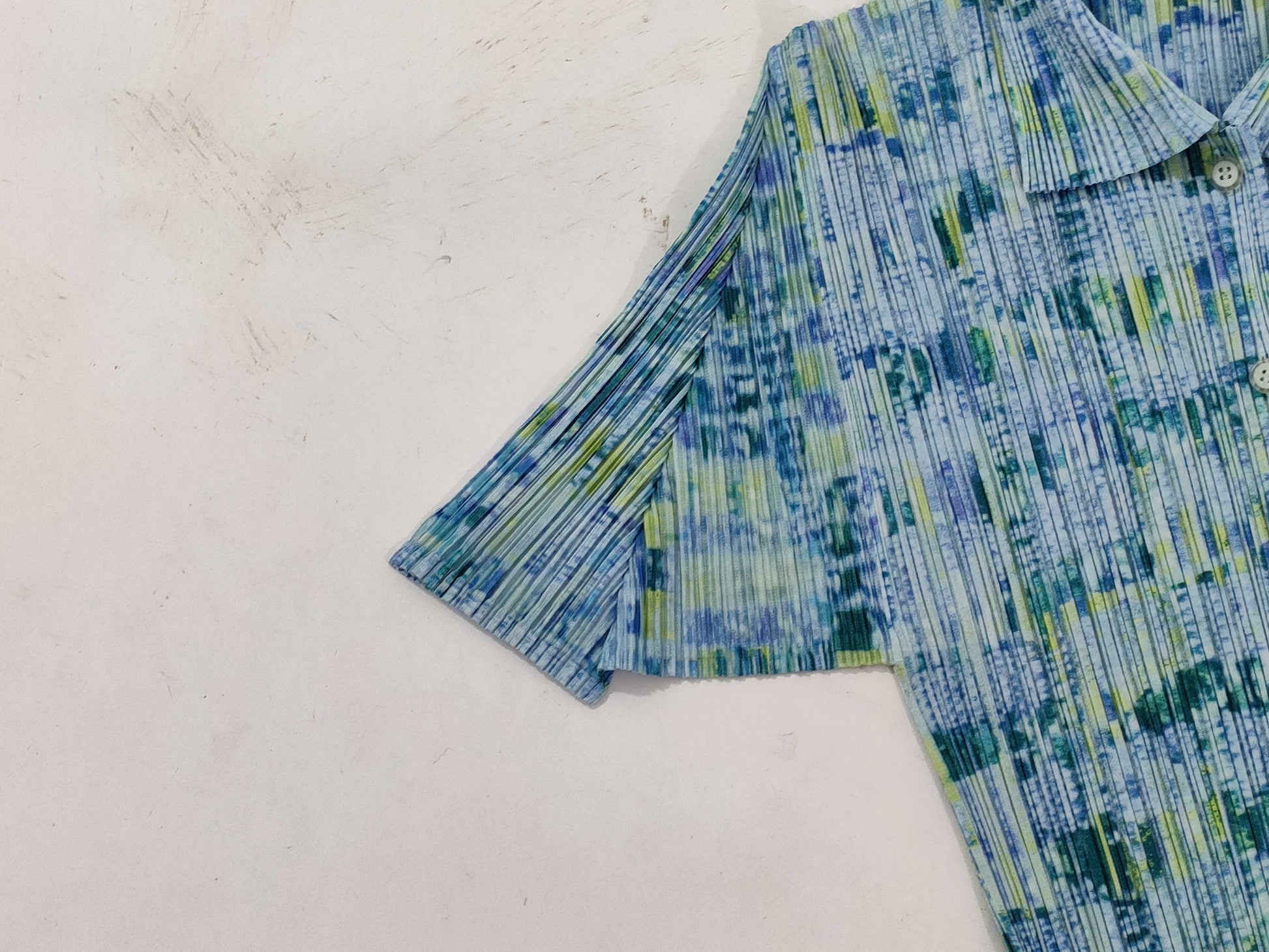 ISSEY MIYAKE Pleats Please/All-over Print Shirt
