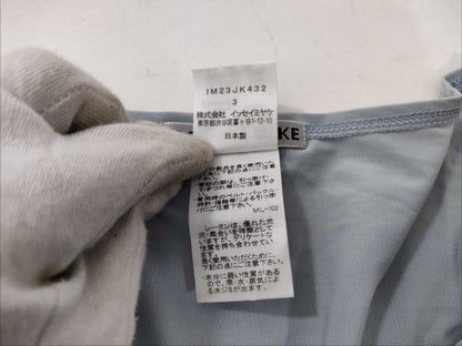 ISSEY MIYAKE / Tops Tops
