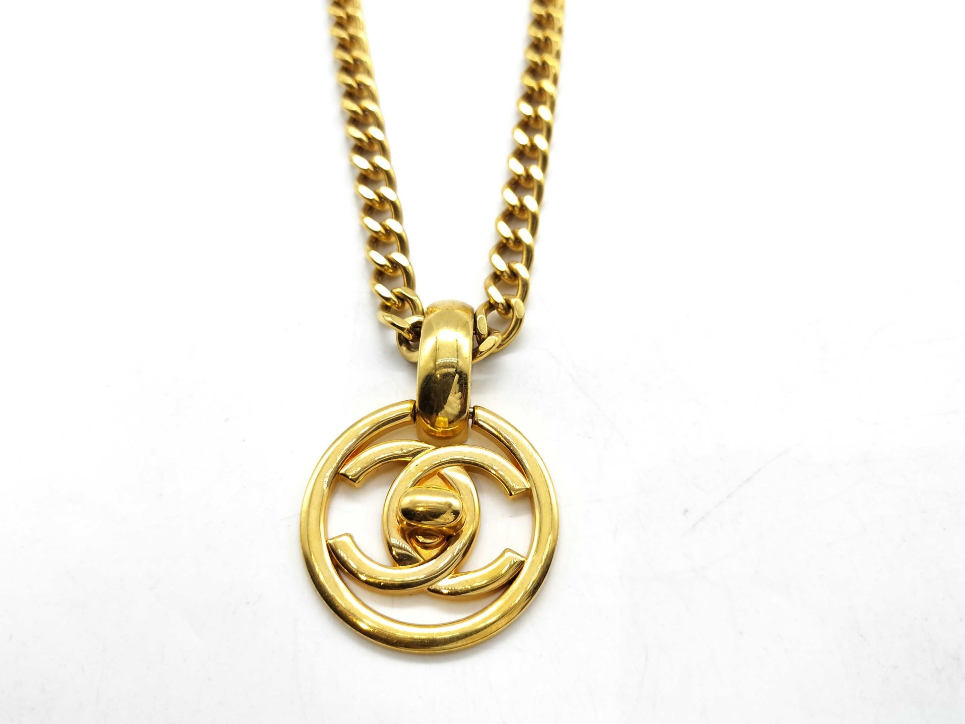 CHANEL 97 P Turn Lock Necklace Necklace