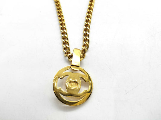 CHANEL 97 P Turn Lock Necklace Necklace