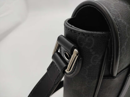 GUCCI Messenger Bag 658542493492 Shoulder Bag