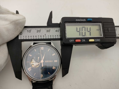 SEIKO 4R39-00W0 Men's Watch
