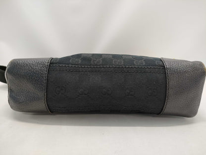 GUCCI GG Canvas 114273 Shoulder Bag
