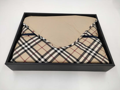 BURBERRY Nova Check Scarf/Shelf Pad