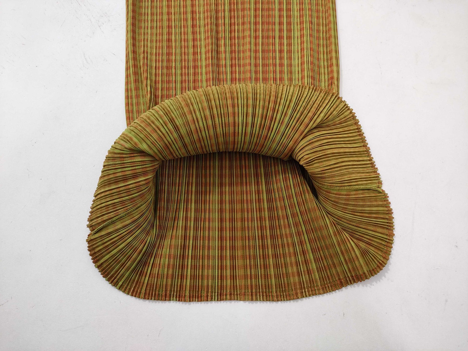 ISSEY MIYAKE Pleats Please Patterned Sleeveless Top