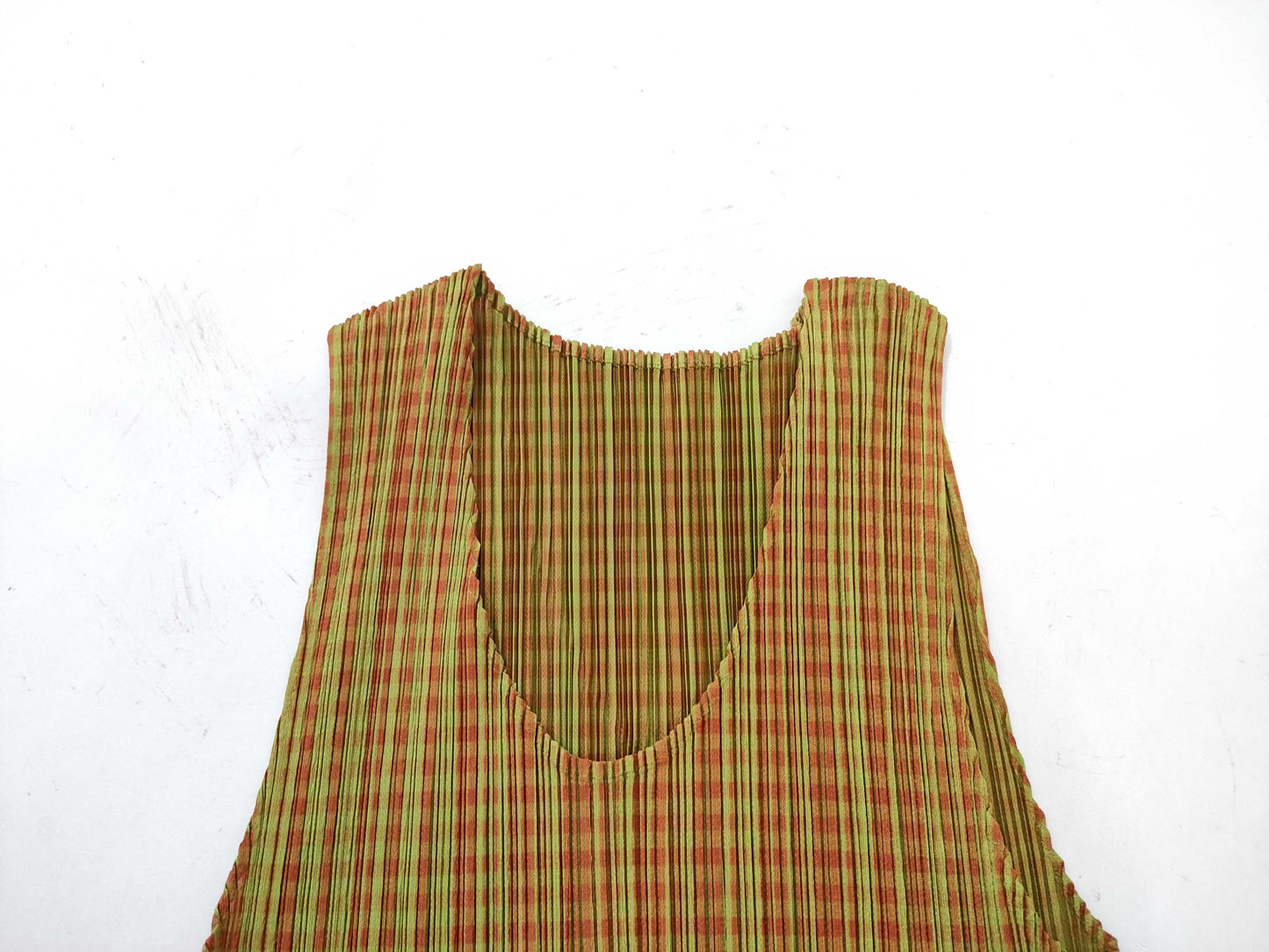 ISSEY MIYAKE Pleats Please Patterned Sleeveless Top