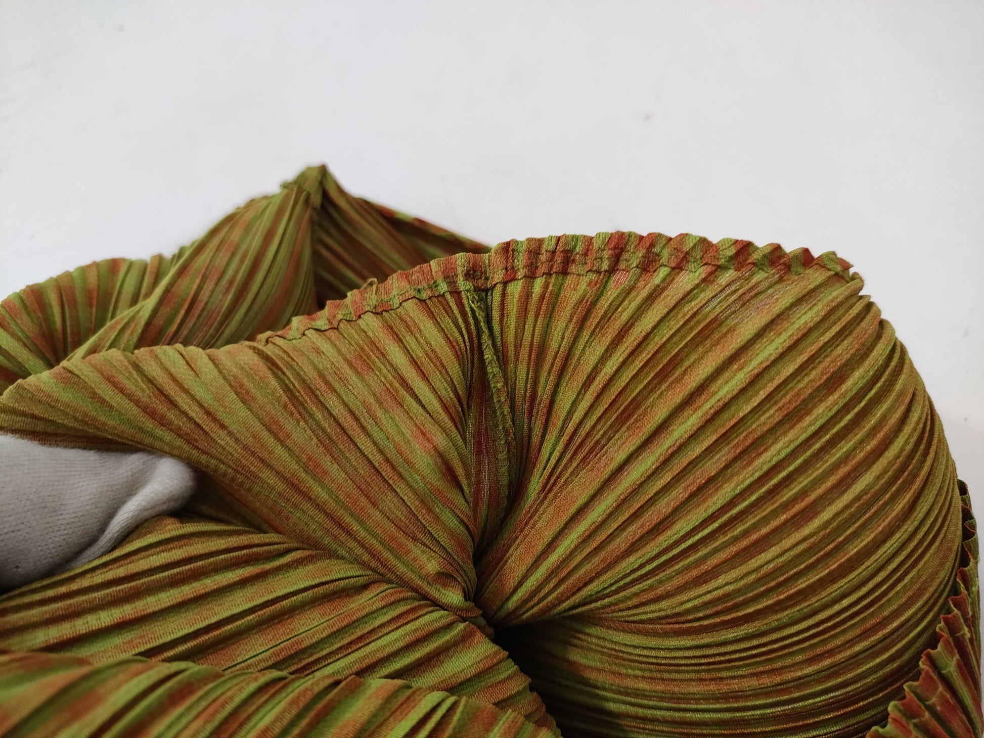 ISSEY MIYAKE Pleats Please Patterned Sleeveless Top