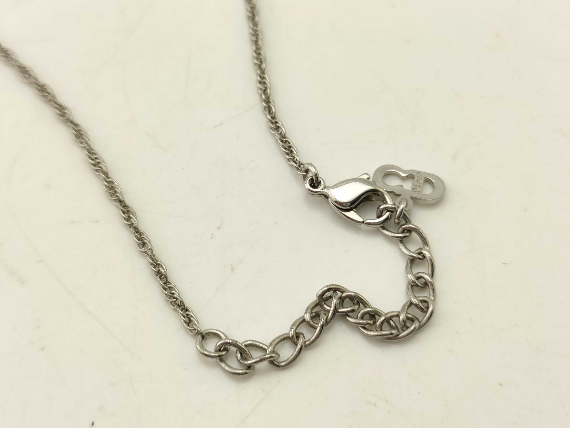 Dior Dior logo necklace
