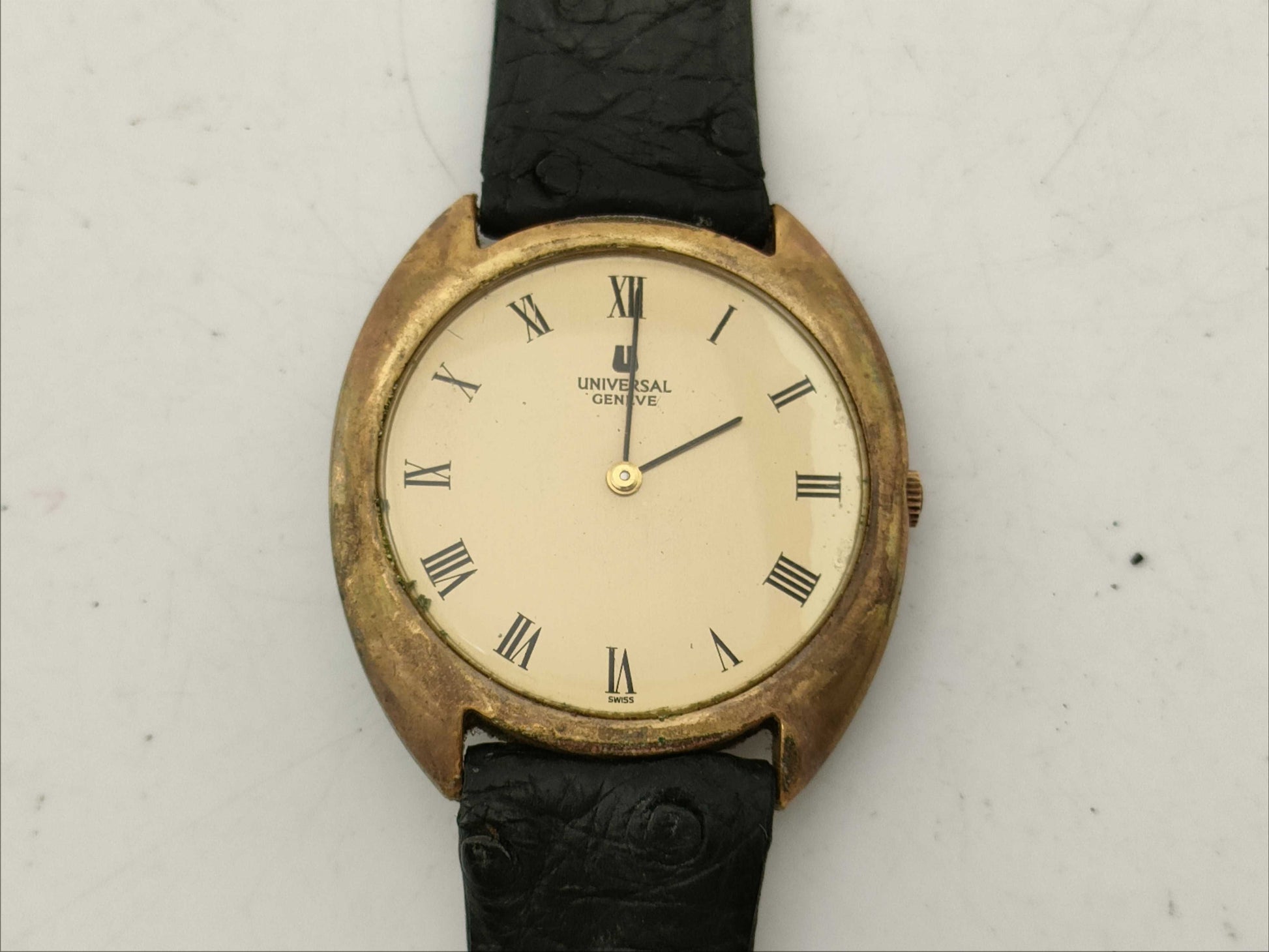 UNIVERSAL GENEVE Universal Boys' Watch