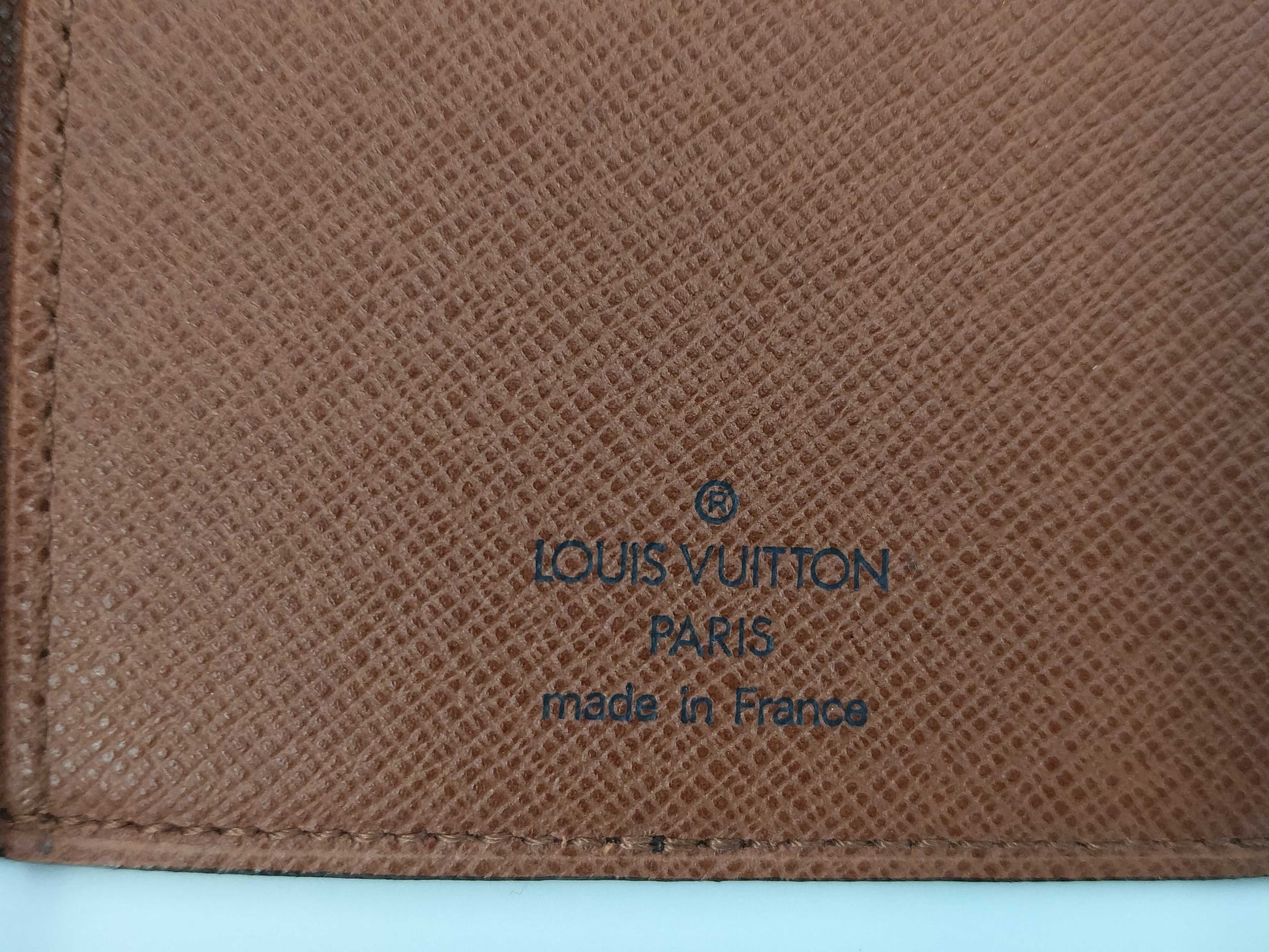 LOUIS VUITTON Monogram Agenda Horizontal Wallet
