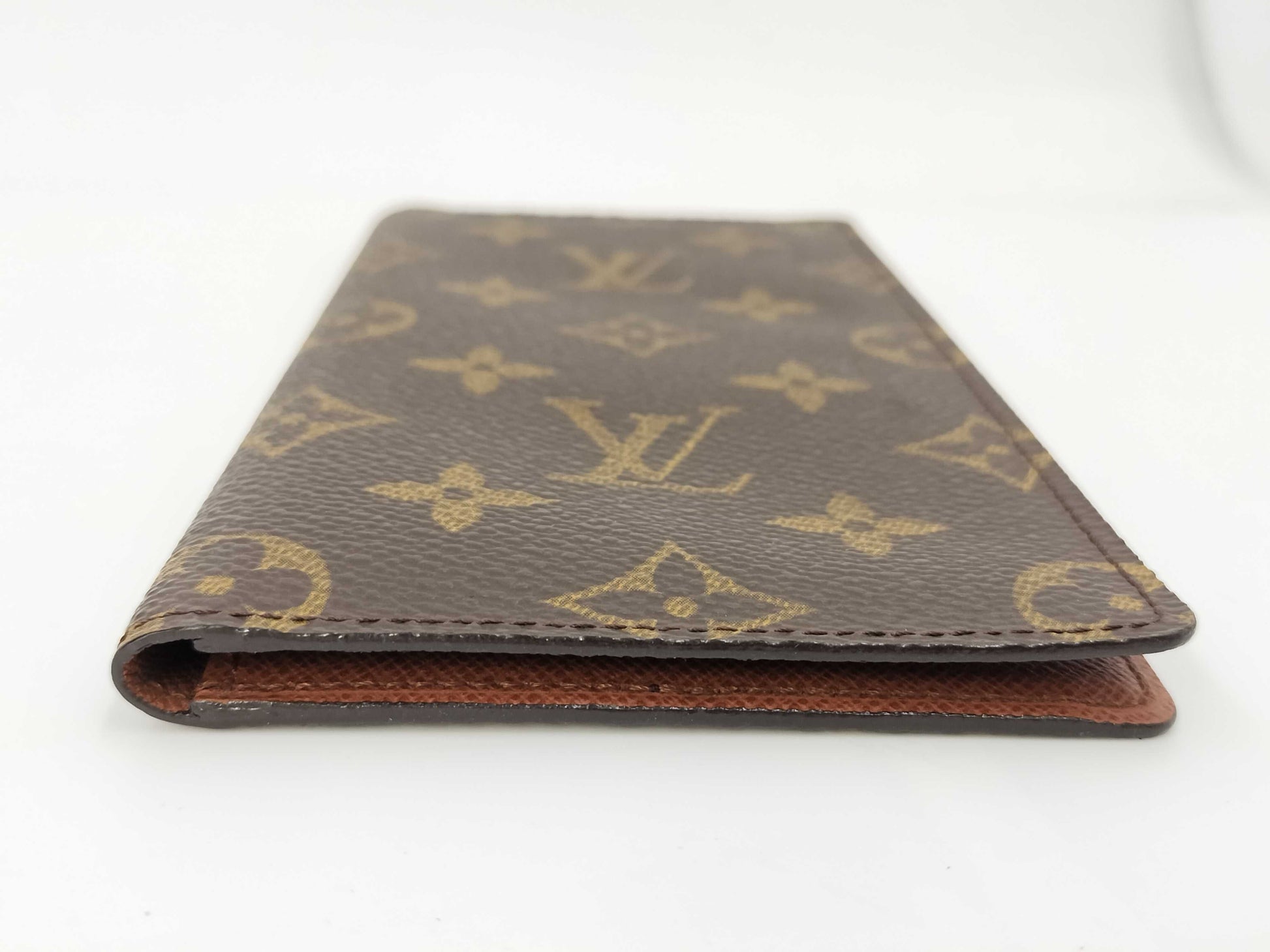 LOUIS VUITTON Monogram Agenda Horizontal Wallet
