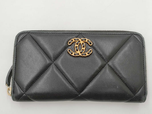 CHANEL Chanel 19 Round Zipper Long Wallet