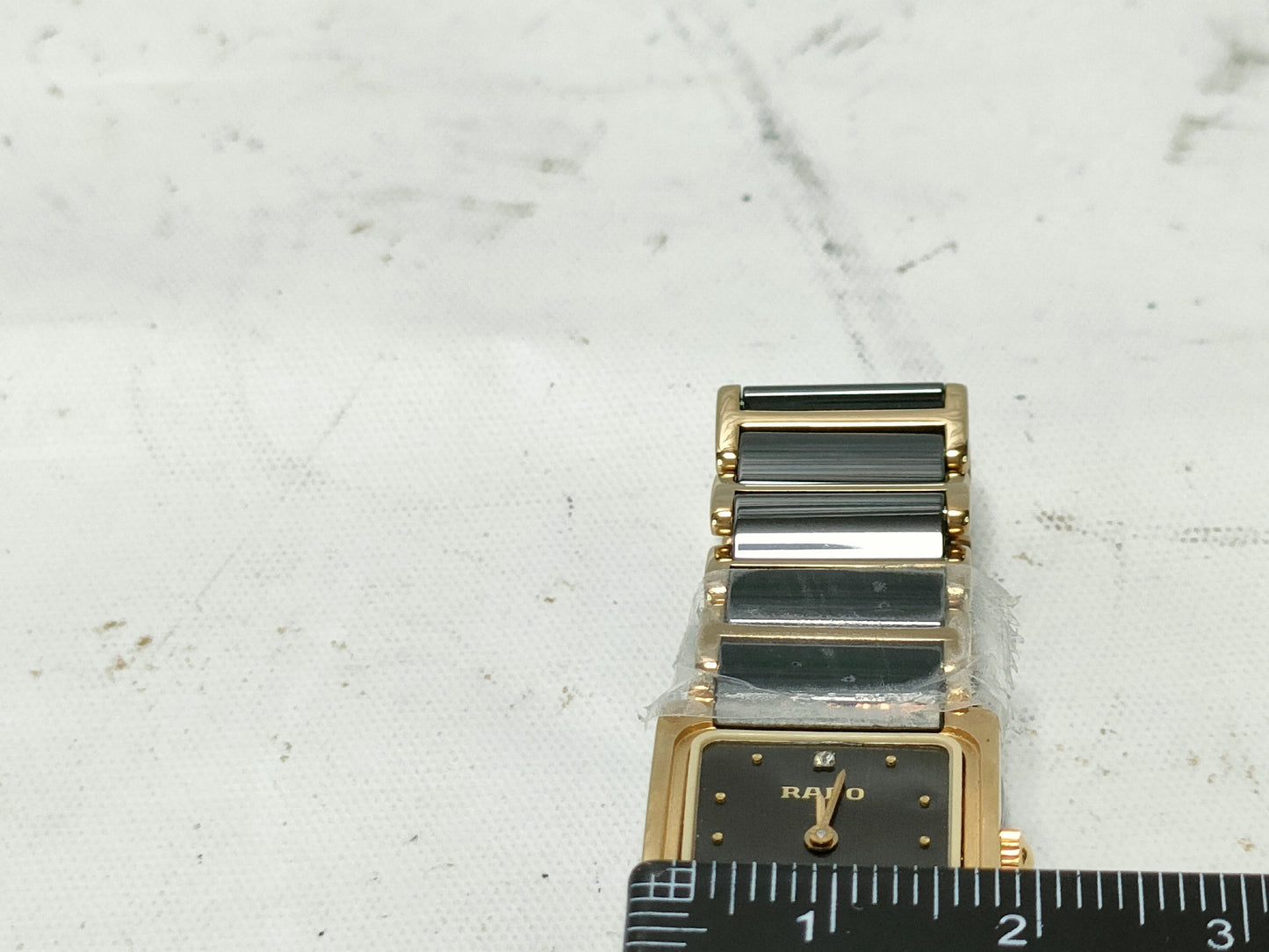 RADO Quartz Unmoving Women's Watch