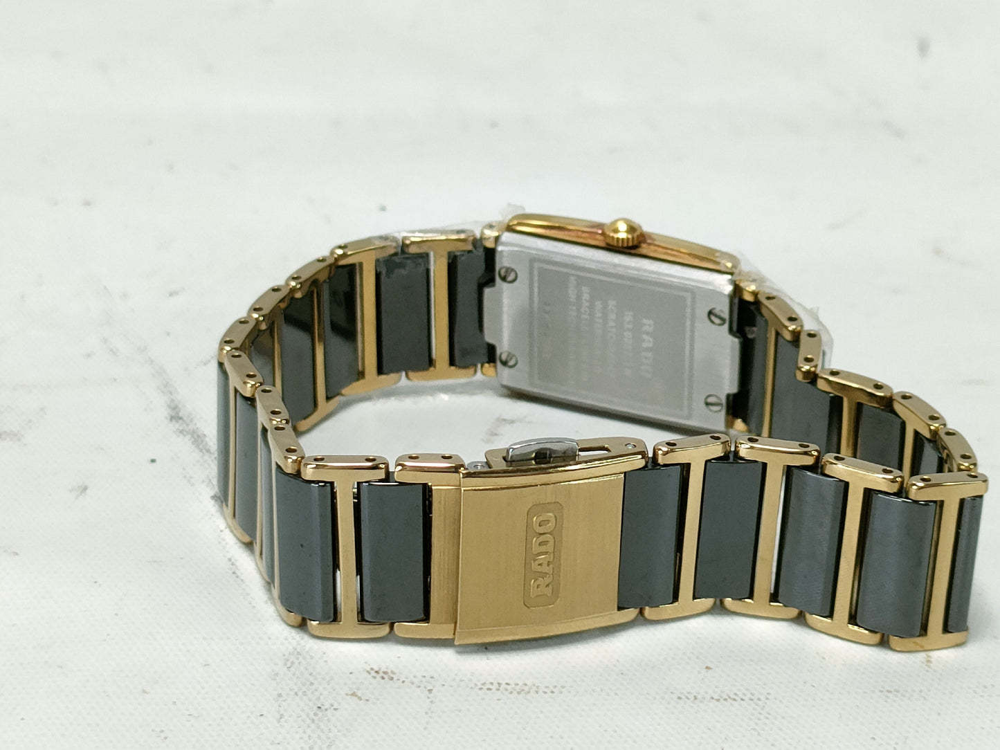 RADO Quartz Unmoving Women's Watch