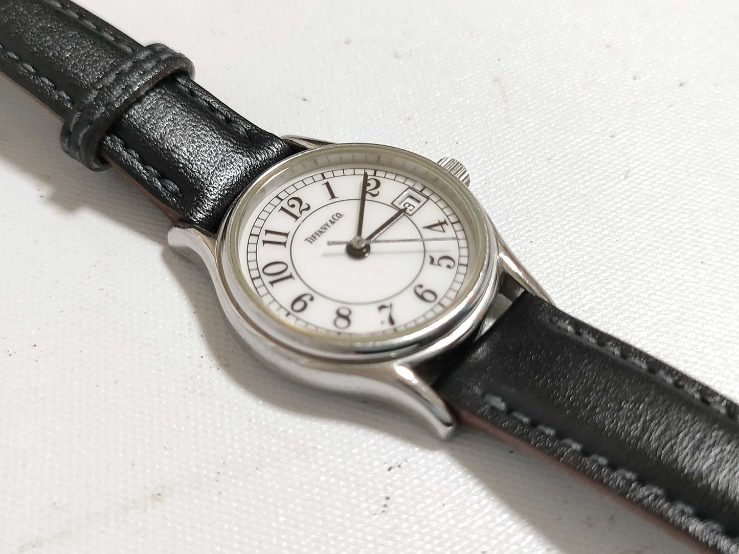 Tiffany & Co. 6. ★Tiffany Classic Round Ladies' Watch
