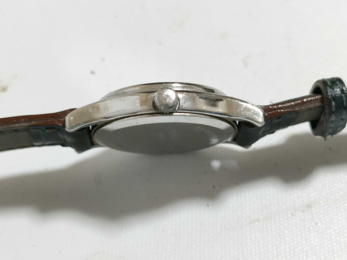 Tiffany & Co. 6. ★Tiffany Classic Round Ladies' Watch