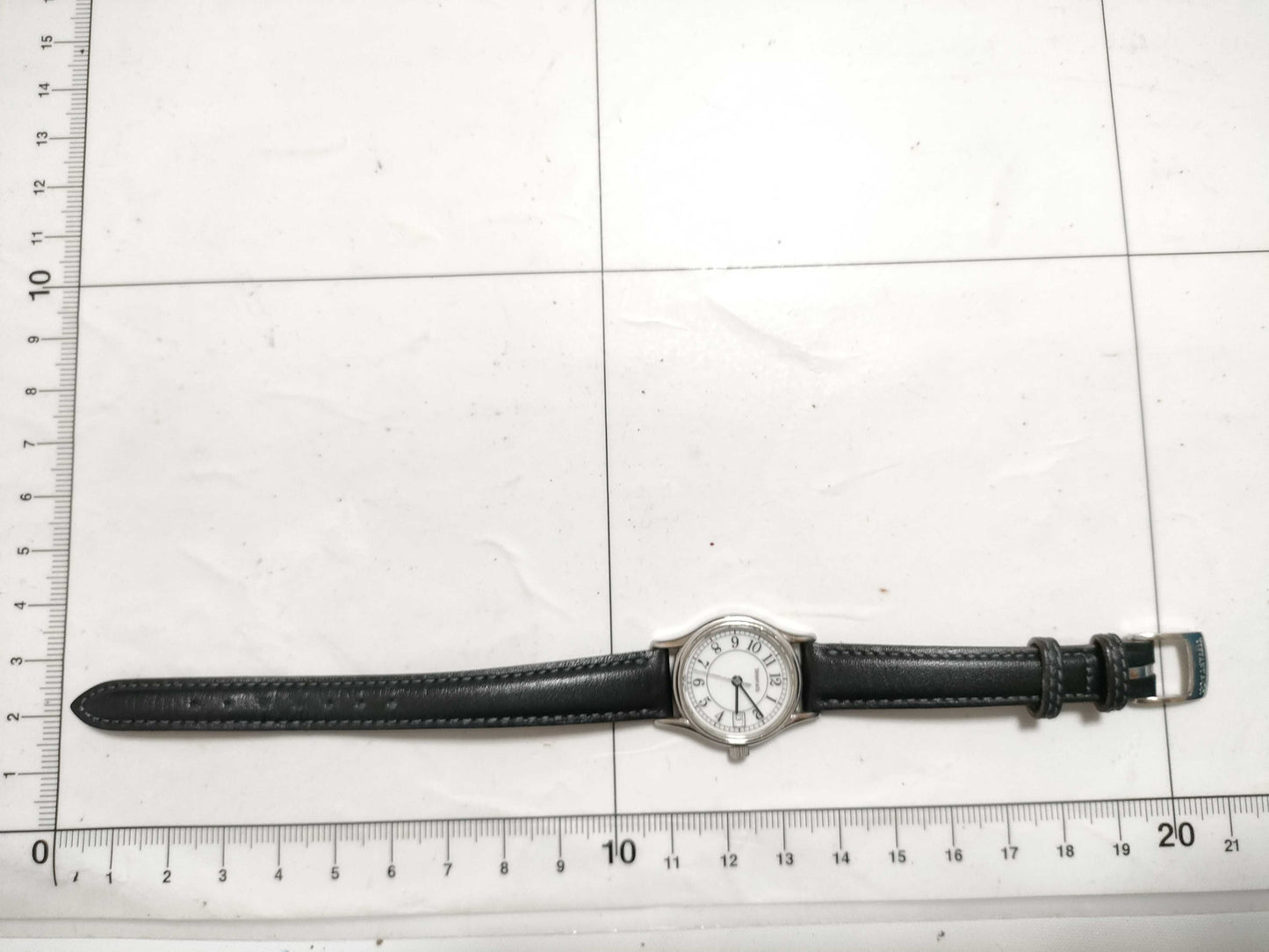 Tiffany & Co. 6. ★Tiffany Classic Round Ladies' Watch