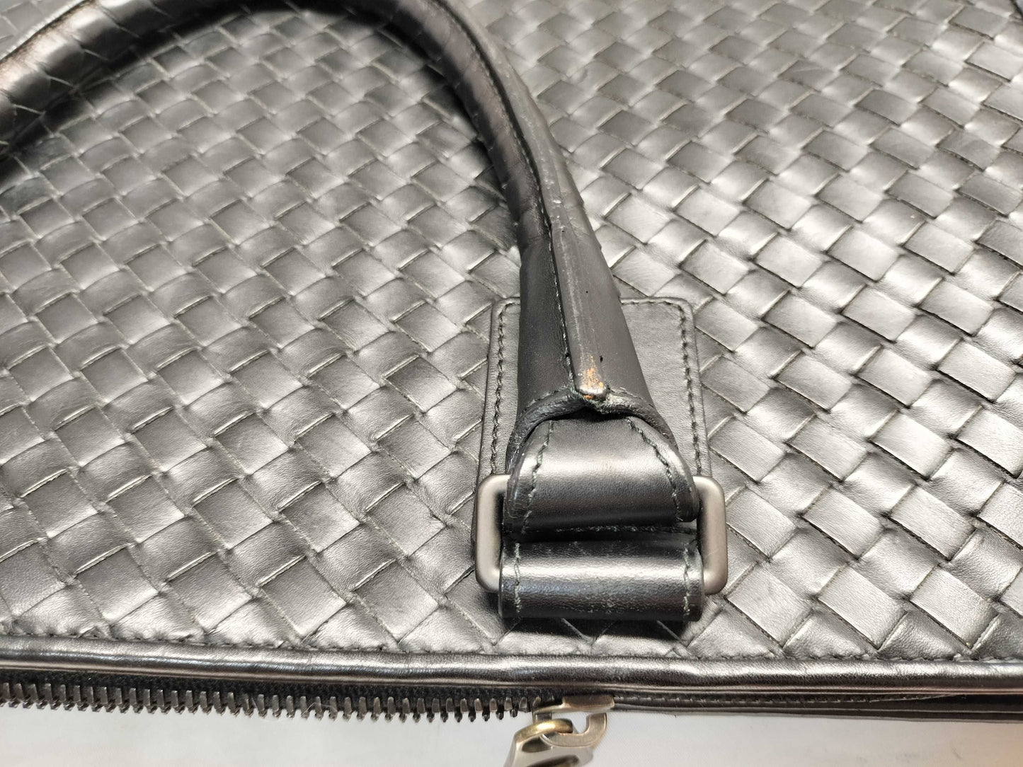 BOTTEGA VENETA Intrecciato Business Bag/Black/Slightly Used/Corner Torn Business Bag