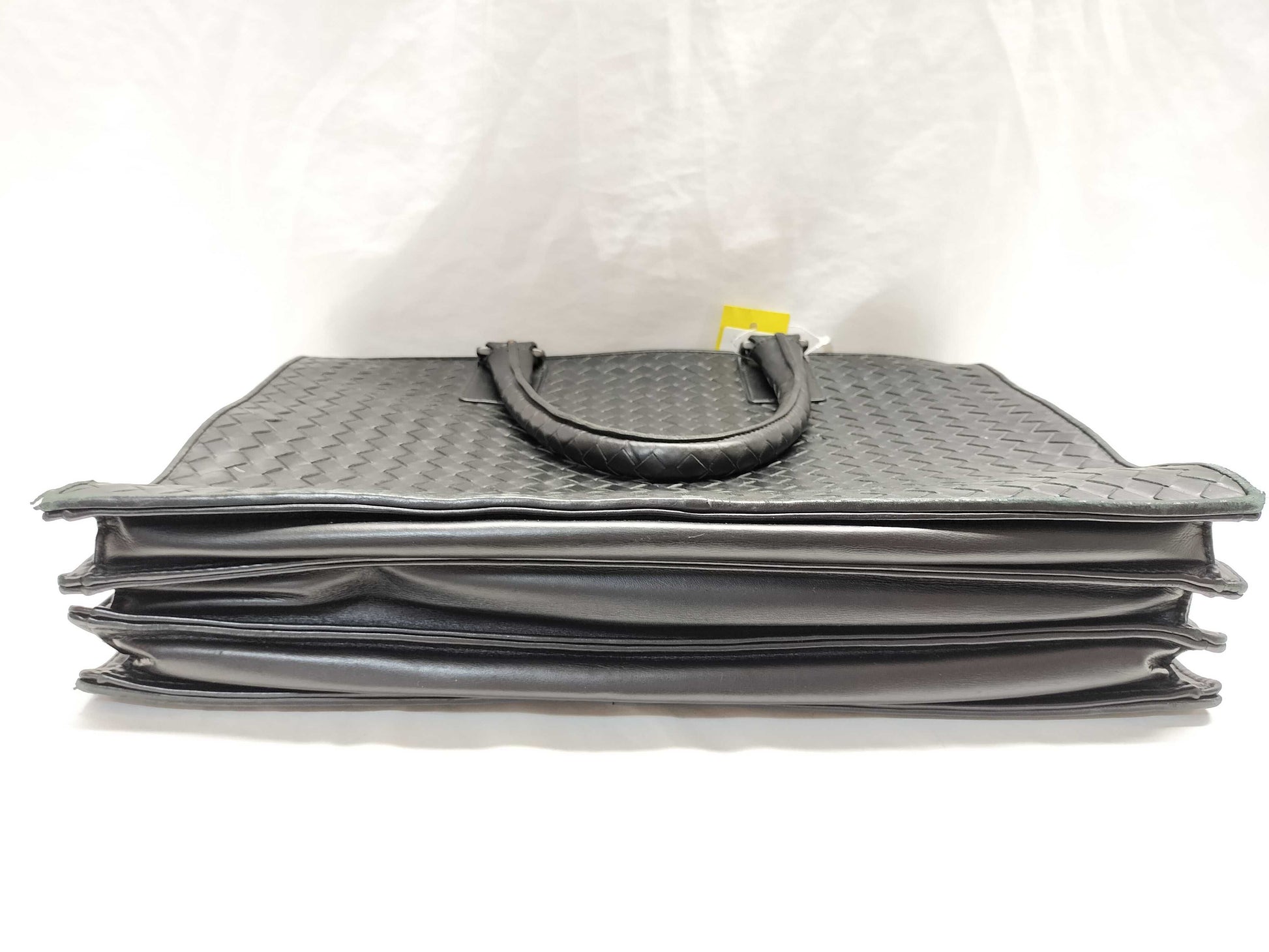 BOTTEGA VENETA Intrecciato Business Bag/Black/Slightly Used/Corner Torn Business Bag