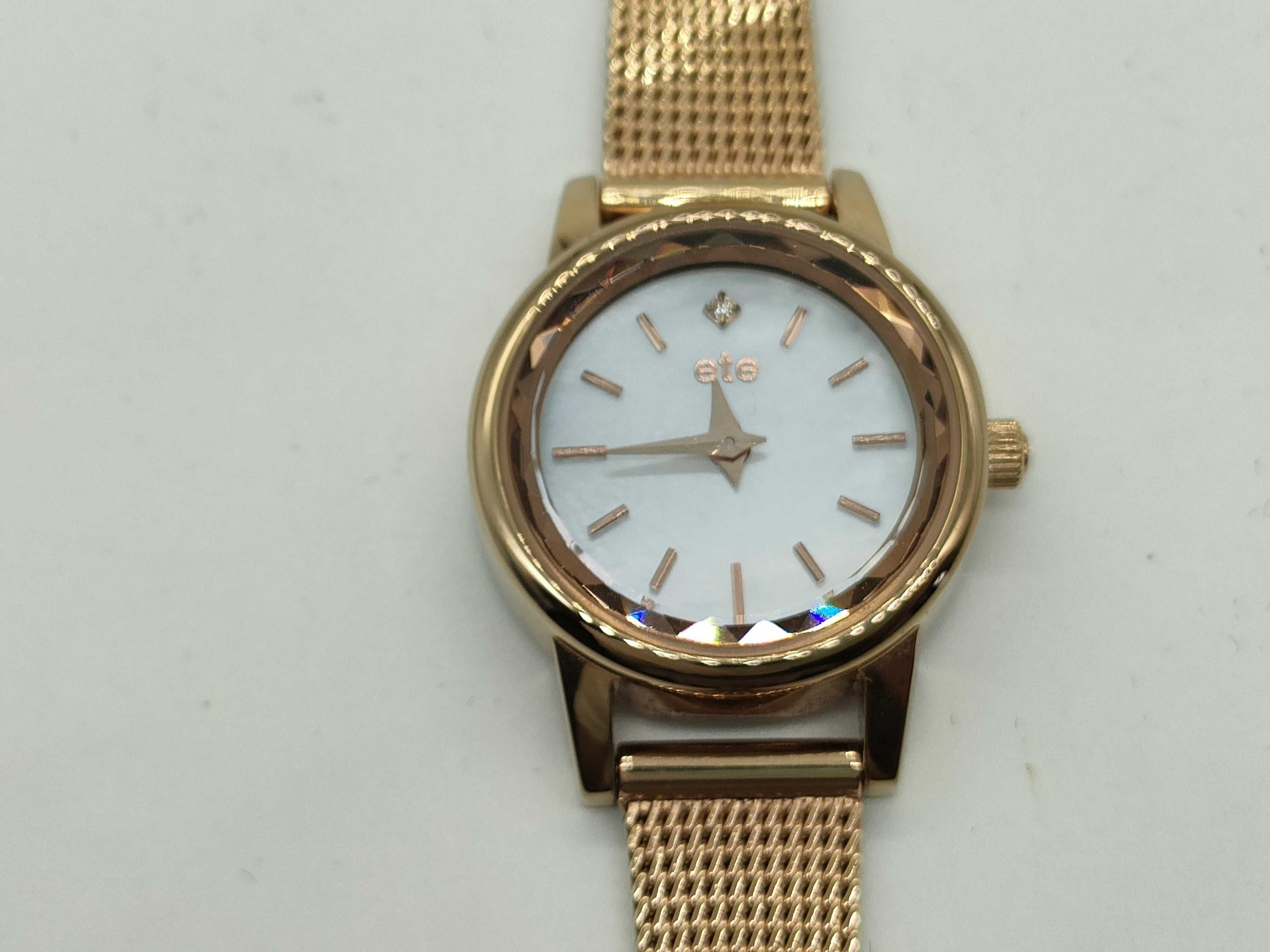 ete/Solar Watch/Analog/White/Gold/89039600 Women's Watch
