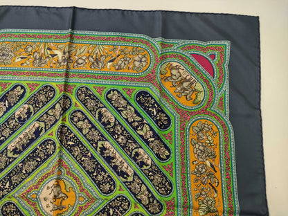 HERMES Carre 90 Scarf