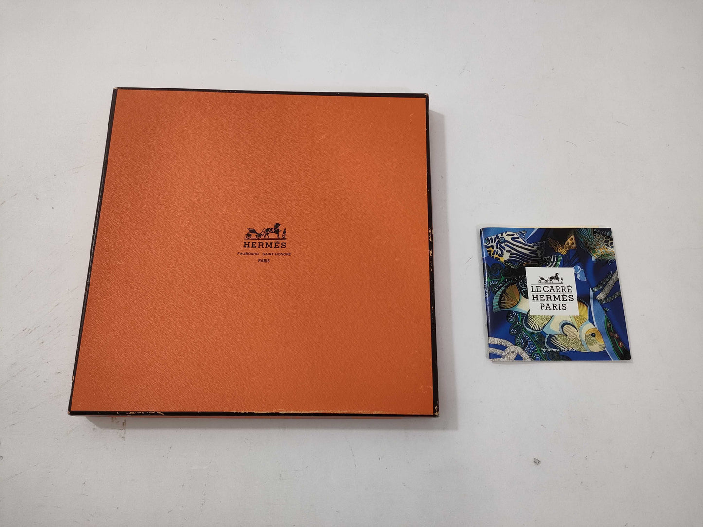 HERMES Carre 90 Scarf