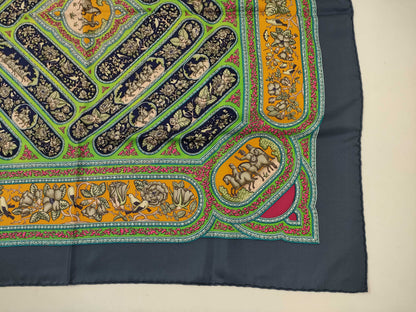 HERMES Carre 90 Scarf