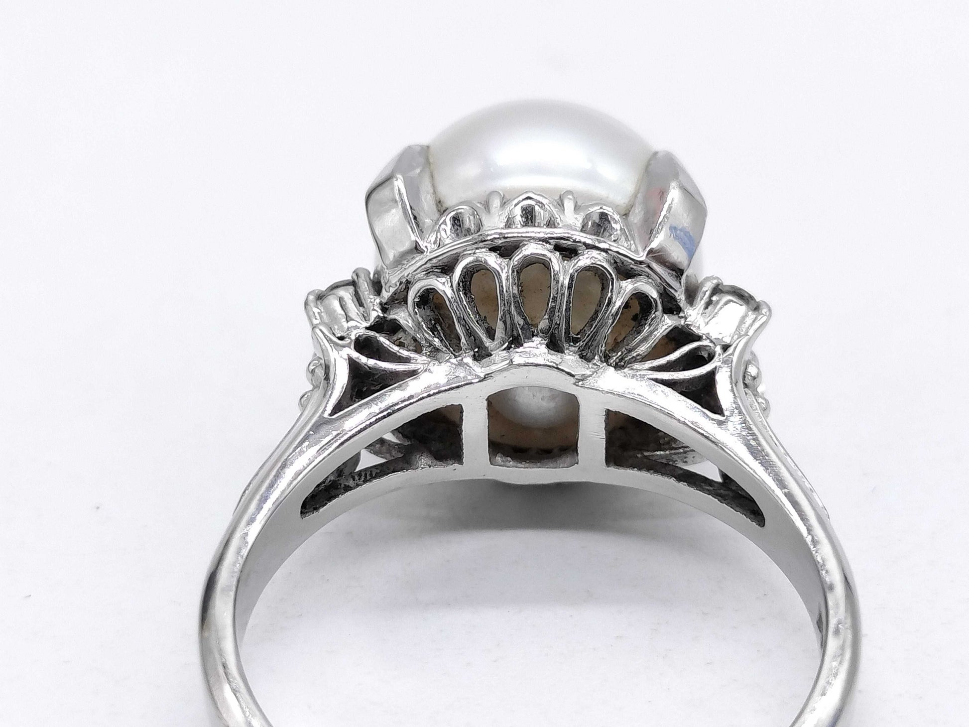 Pearl, diameter approximately 11.2mm, diamond, Pt900, 8.3g, ring 