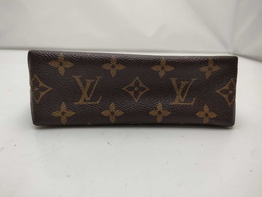 LOUIS VUITTON Monogram M47515 Pouch Pouch