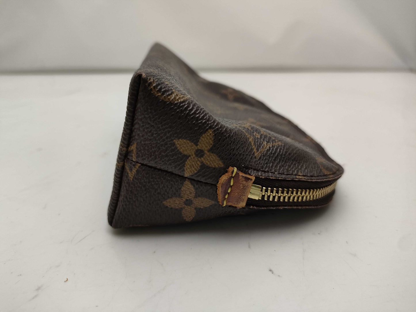 LOUIS VUITTON Monogram M47515 Pouch Pouch