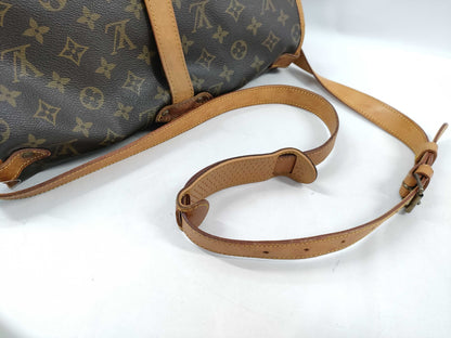 LOUIS VUITTON Monogram M42254 Saumur 35 Shoulder Bag
