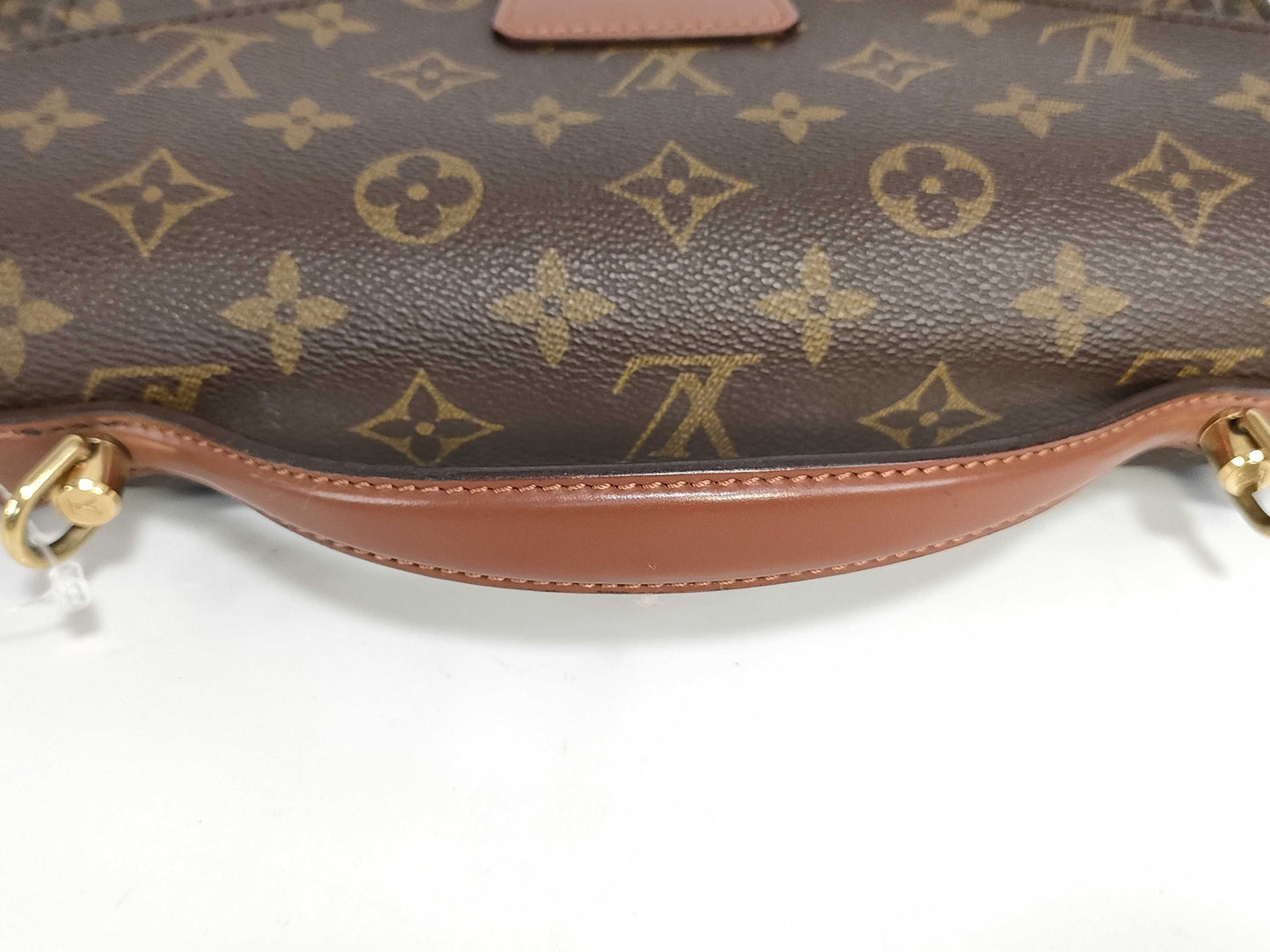 LOUIS VUITTON [Model Number] M51187 Monogram M51185 Monceau ST included, pocket interior is sticky, handbag