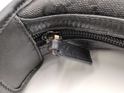 GUCCI GG Canvas 001.4205.001998 Shoulder Bag