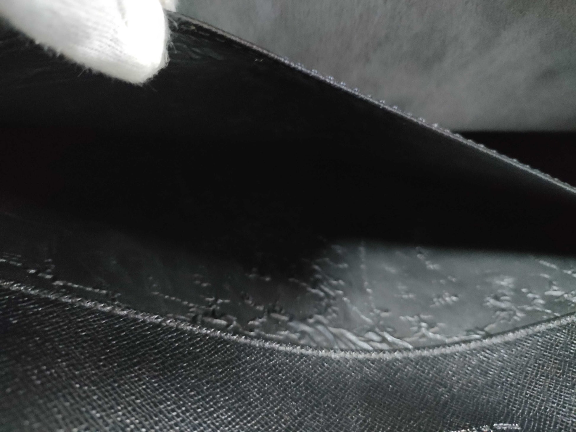 LOUIS VUITTON M30772 Taiga Business Angara Business Bag