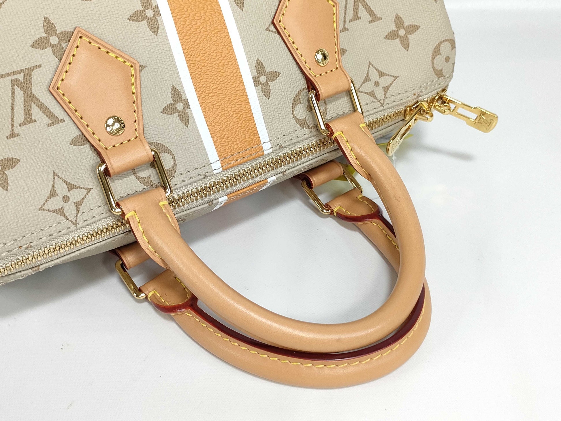 LOUIS VUITTON [Model Number] M46749 Monogram Monopanam Street Speedy Bandouliere 25 Boston Bag