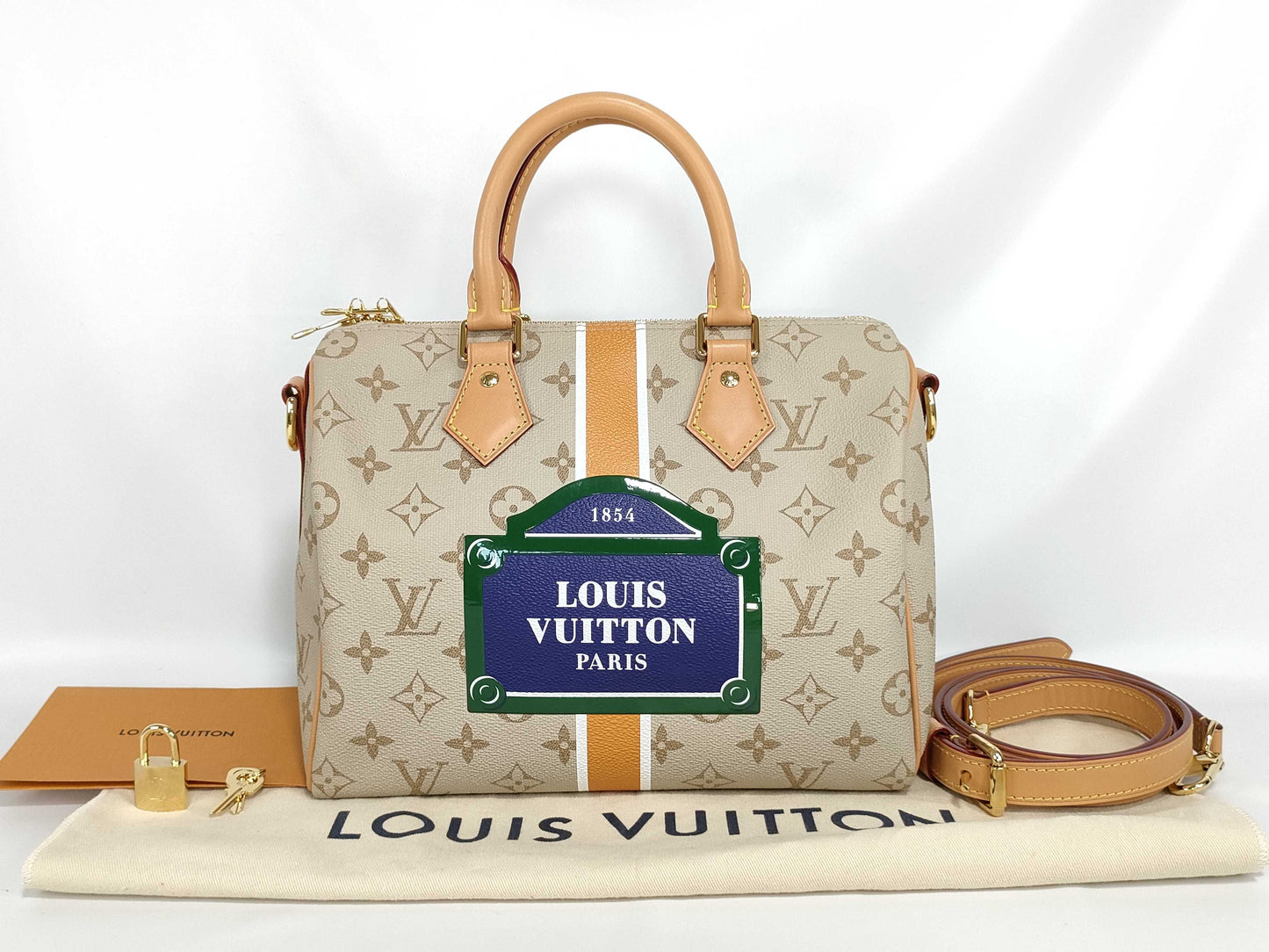 LOUIS VUITTON [Model Number] M46749 Monogram Monopanam Street Speedy Bandouliere 25 Boston Bag