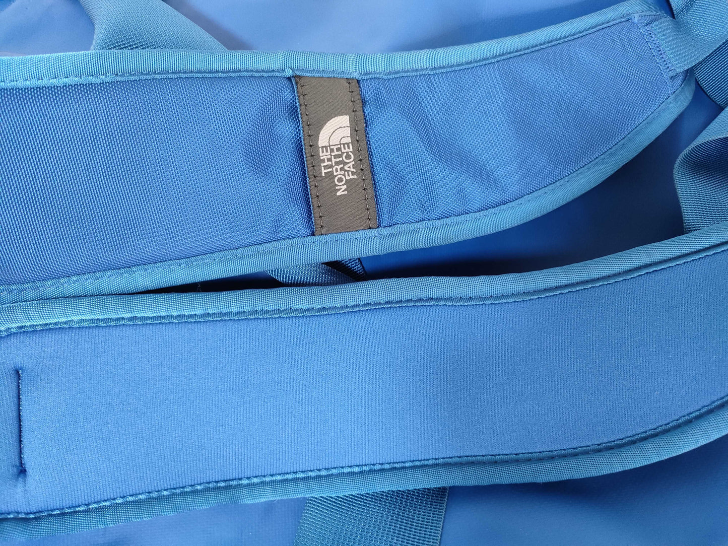 THE NORTH FACE THE NORTHFACE Duffel Bag NF0A3ETP Blue Backpack