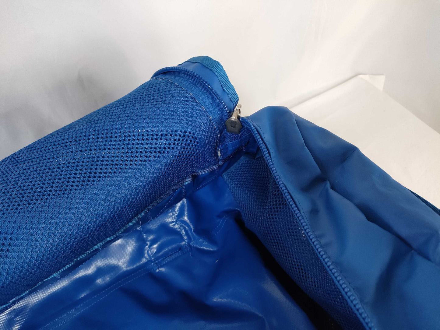 THE NORTH FACE THE NORTHFACE Duffel Bag NF0A3ETP Blue Backpack