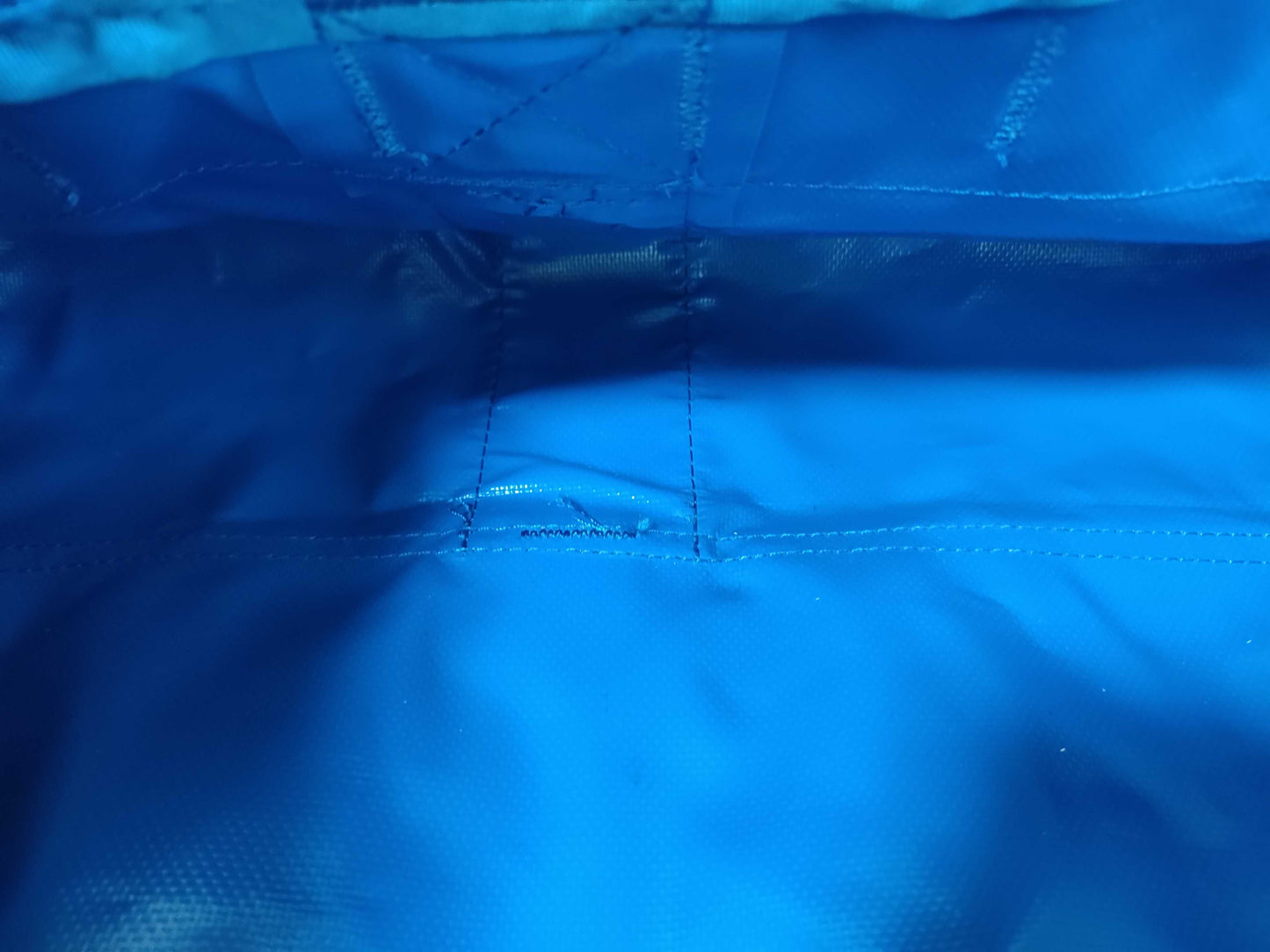 THE NORTH FACE THE NORTHFACE Duffel Bag NF0A3ETP Blue Backpack