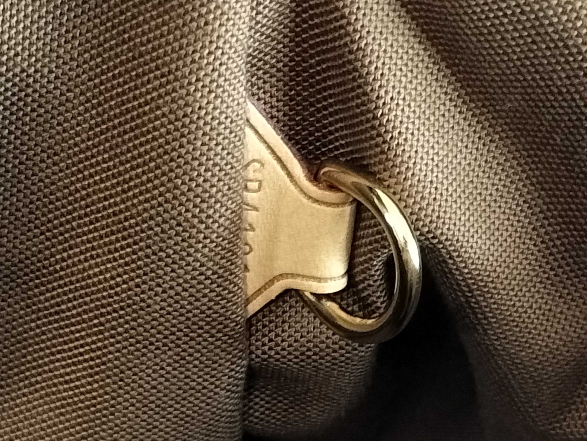LOUIS VUITTON M40144 Monogram Tivoli GM Shoulder Bag