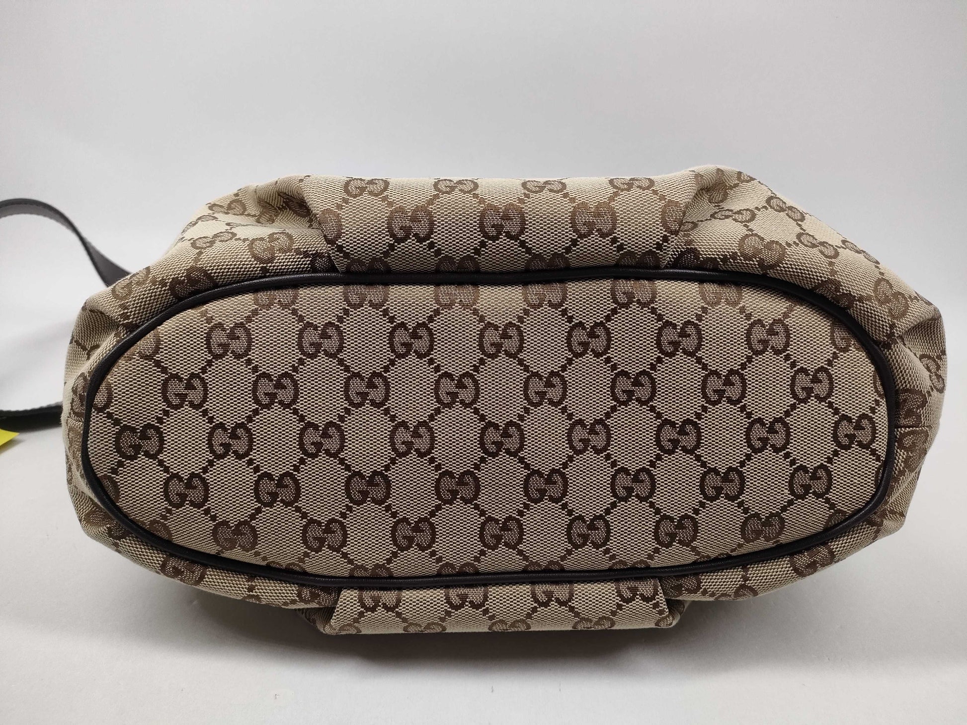 GUCCI GG Canvas 388930 Brown Shoulder Bag