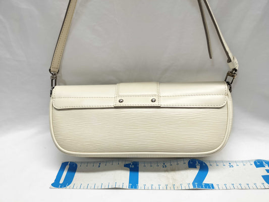 LOUIS VUITTON M5929J Epi Pochette Montaigne Handbag