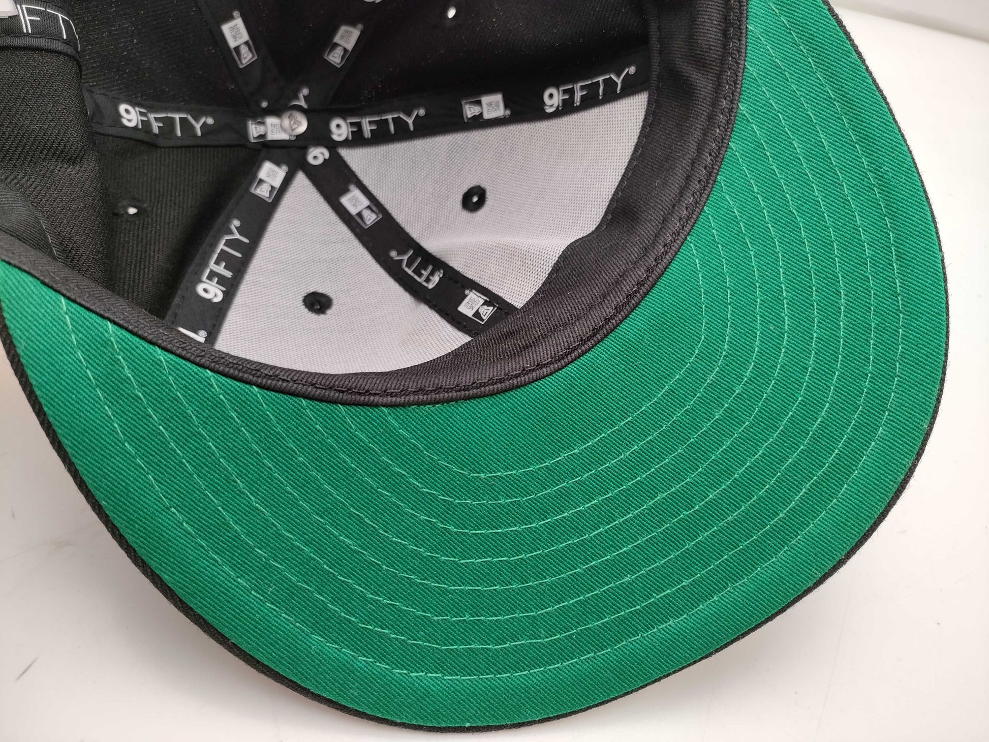 New Era/9fifty/Hats and other accessories