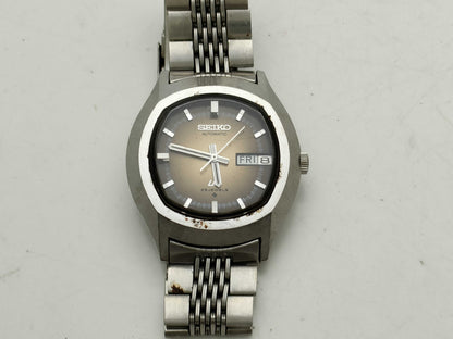 SEIKO 5606 5140 Boys' Watch